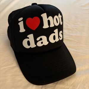 Trucker hat:  I ❤️ hot dads